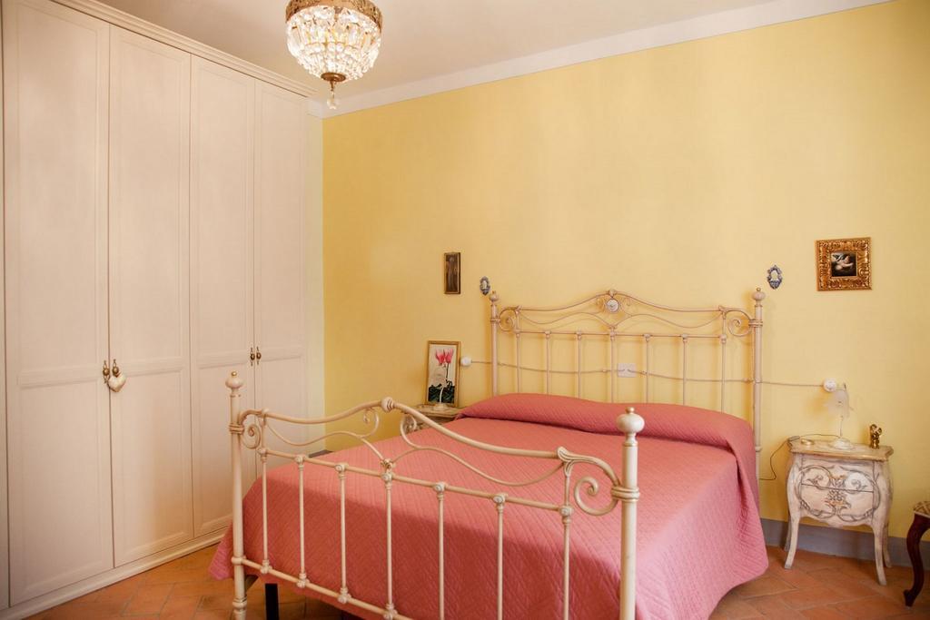 Appartamento Di Lusso In Borgo Storico Toscano Bibbiena Szoba fotó